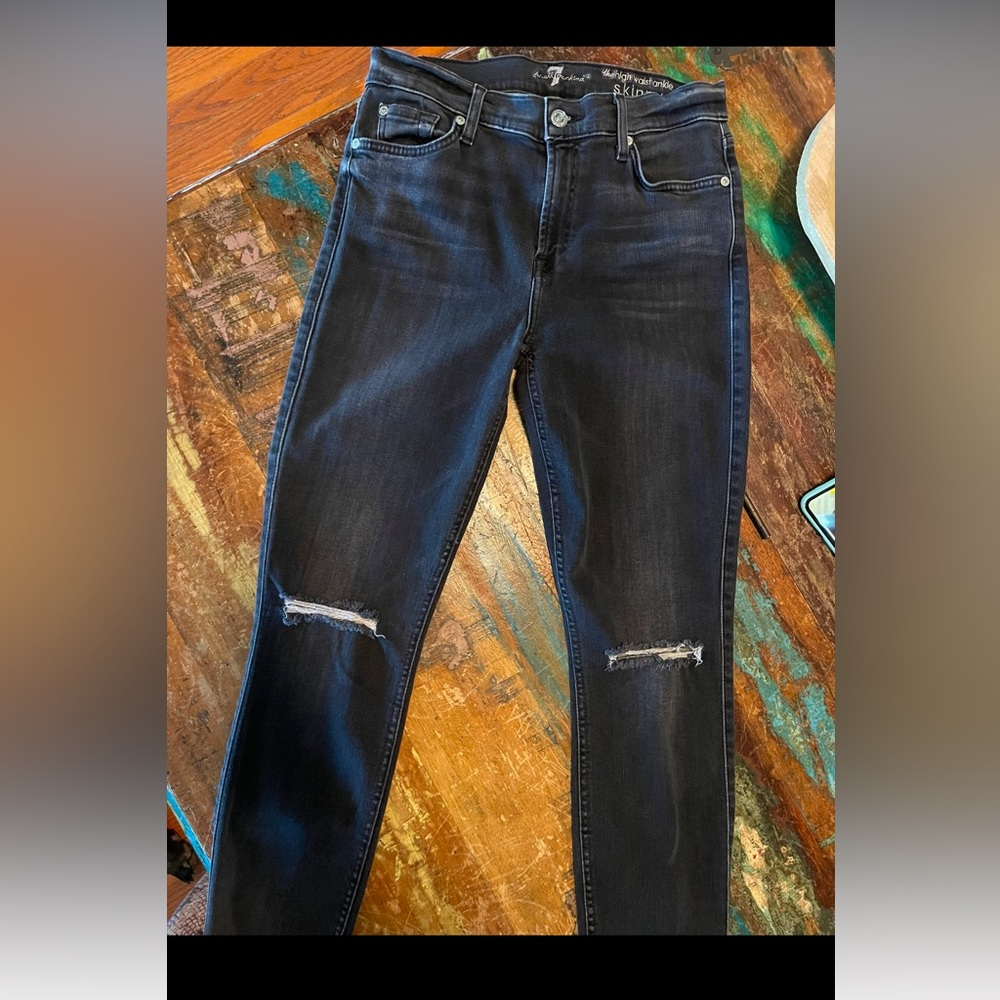 7 for all mankind
